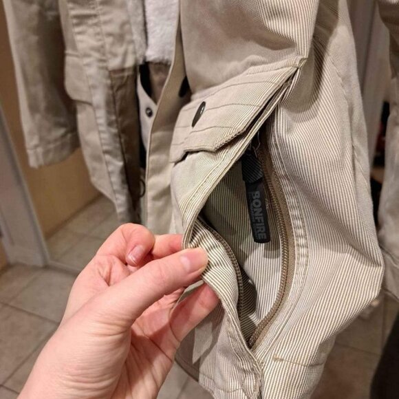 Bonfire Medium Mid Fit Snowboarder Ski Jacket Men's Unisex Straight Cut - Picture 7 of 8